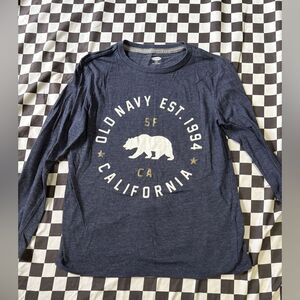 Old Navy size 8 polar bear boys, long sleeve shirt
